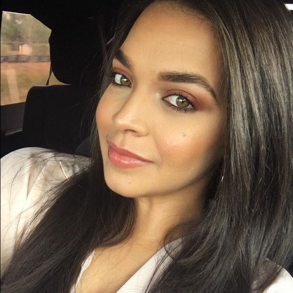 laishali18