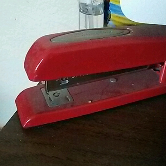 red_stapler
