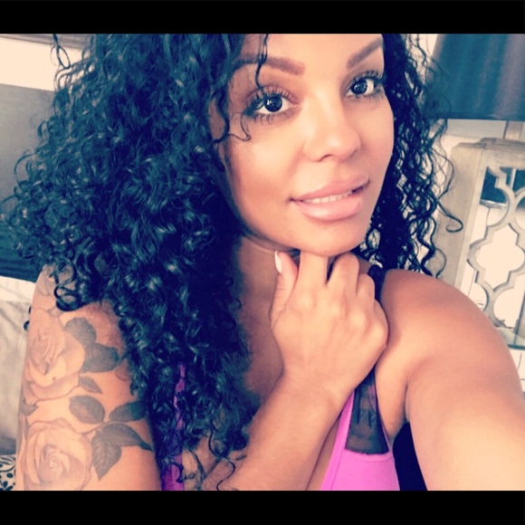 lezzah_dejesus