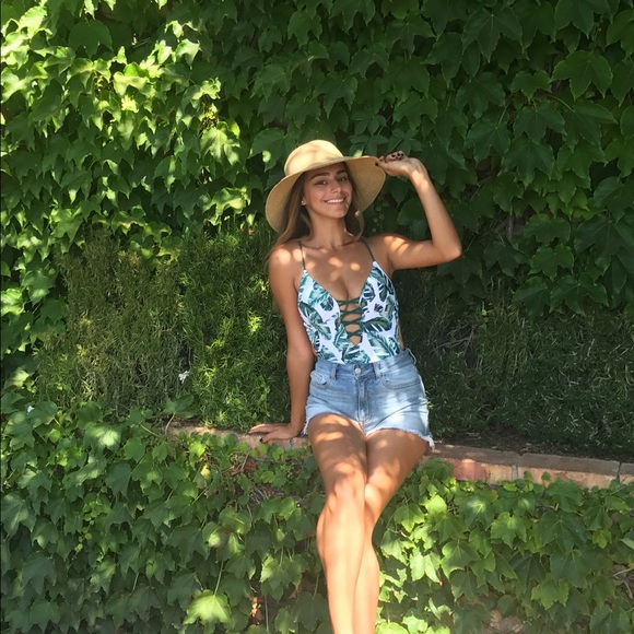 alexlevineee
