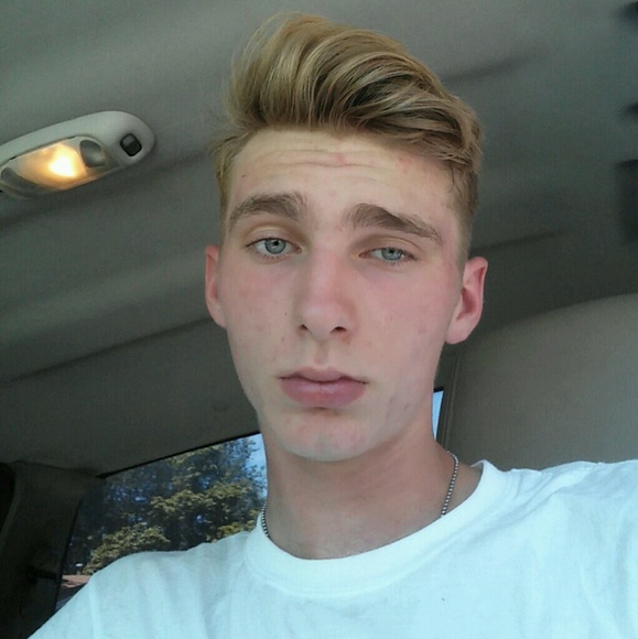 zach1012