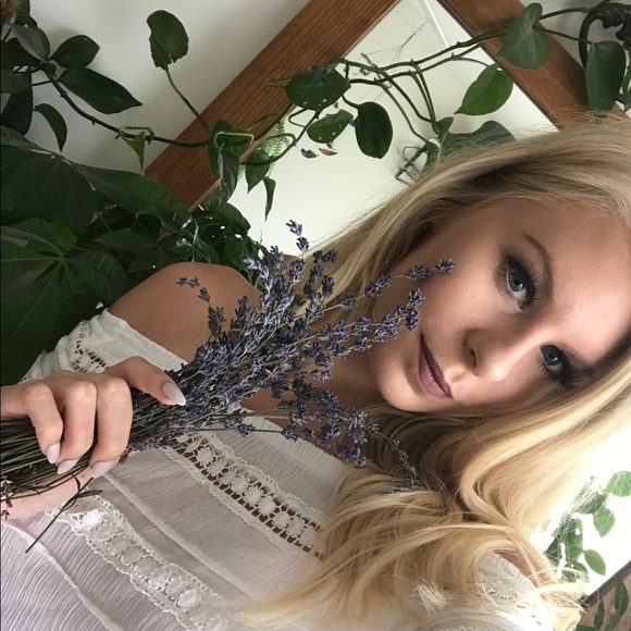 allieiwaniec