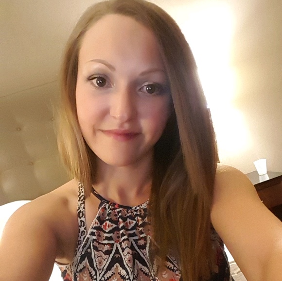 ashleyb2195