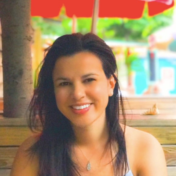 Poshmark profile picture for @jags