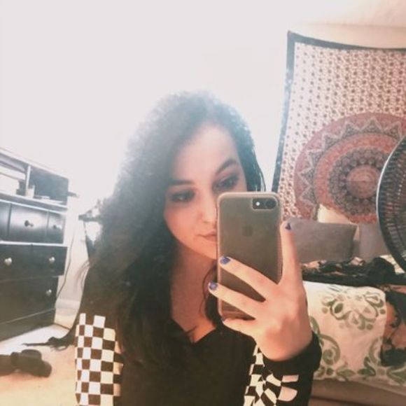 saracheeeky