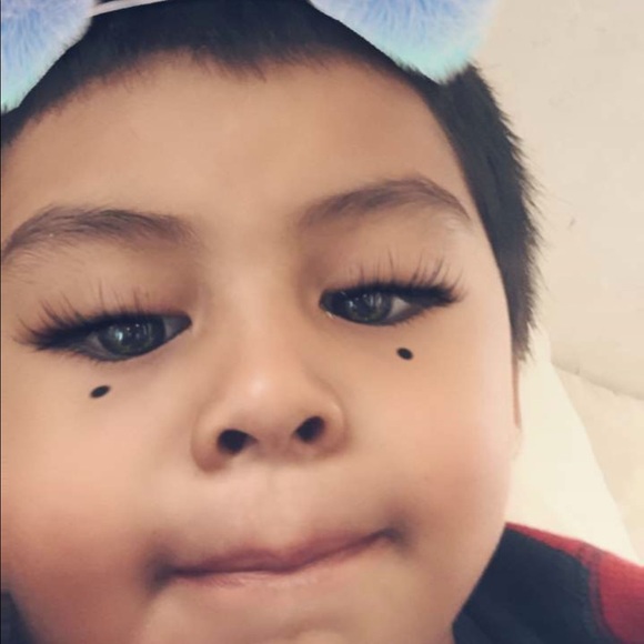 Poshmark profile picture for @inserting