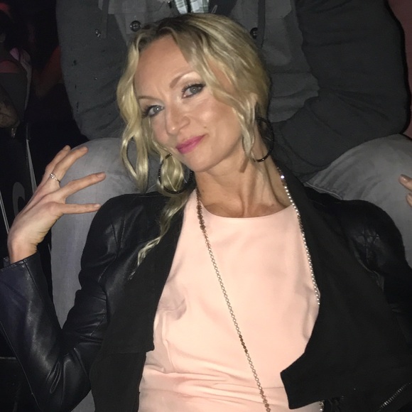 melanielyribar