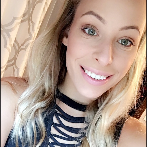 abbysullivann