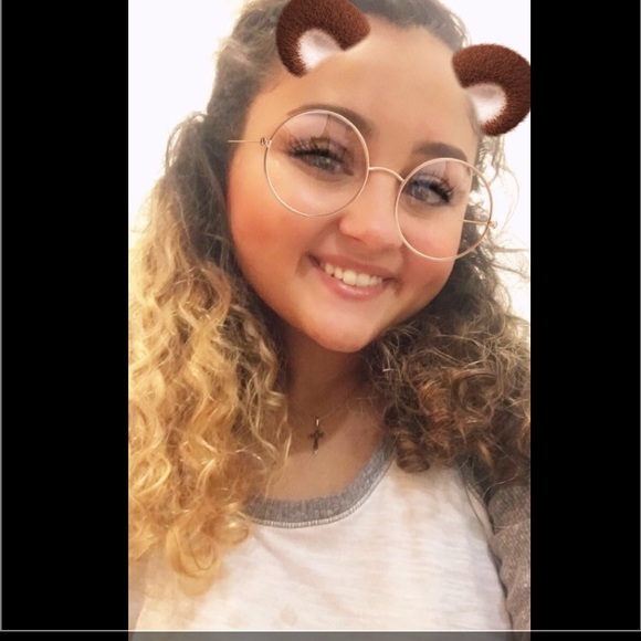 emily_monae