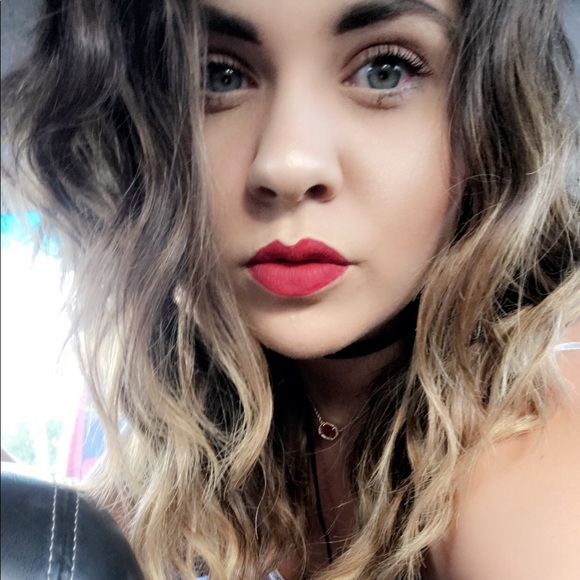 caitnicoleh