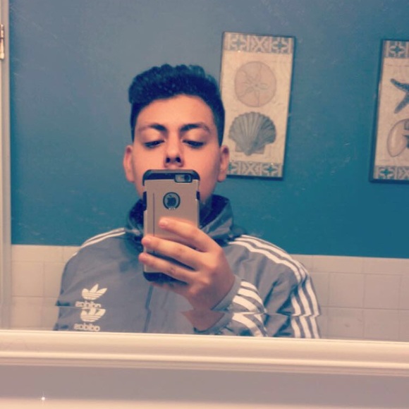 luisvazq0528