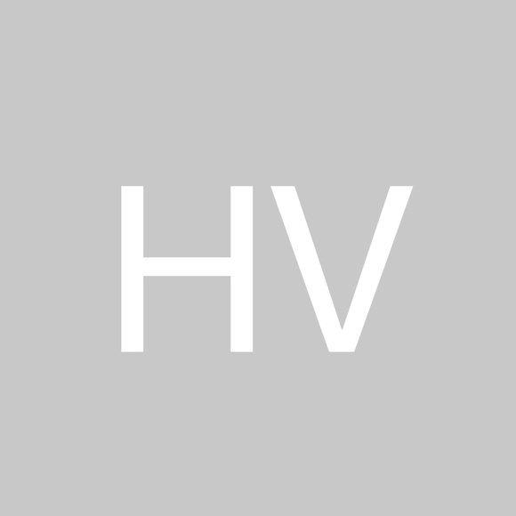 hayley_vines
