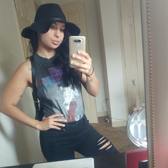 beccs_ava