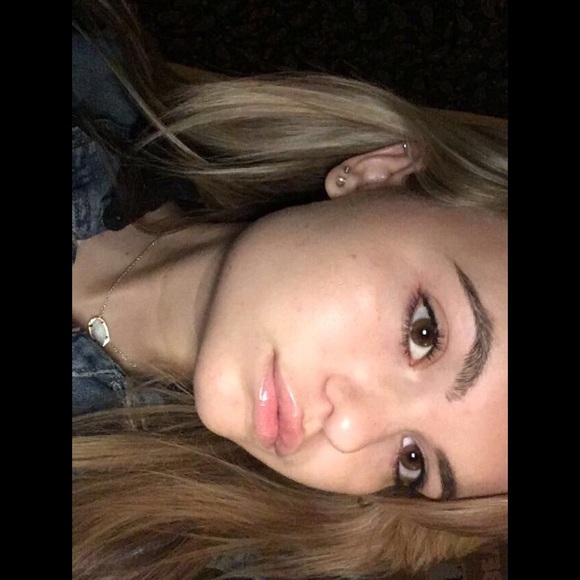 lauuurr