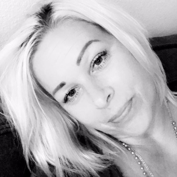tamra120871