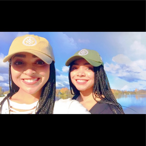 nikkimneew