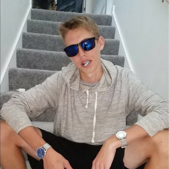 codygarrett_