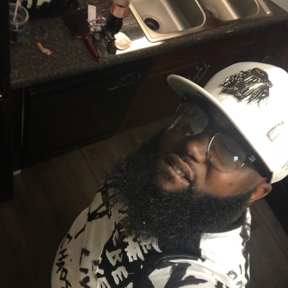 hotboi215