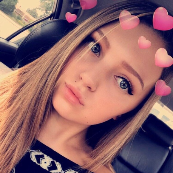 ashleylaura_