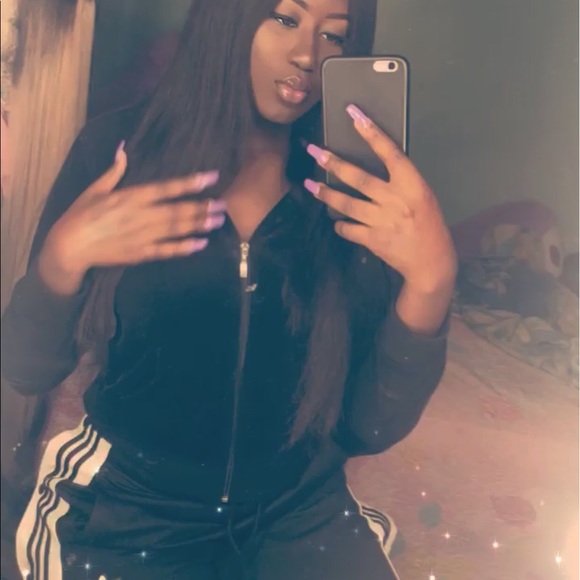 aminagolden1260