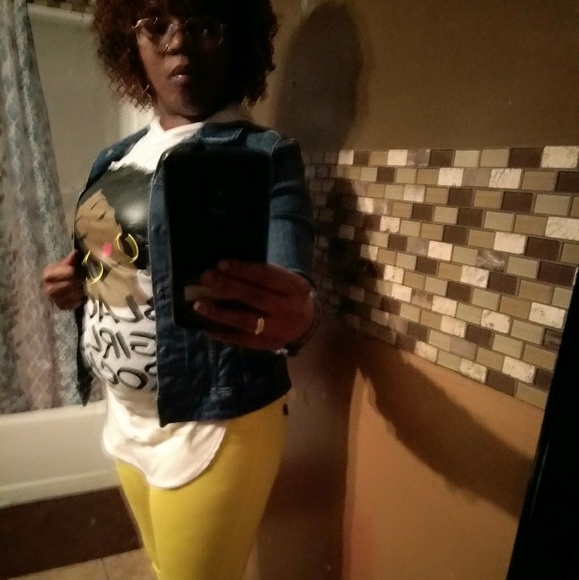carladenee
