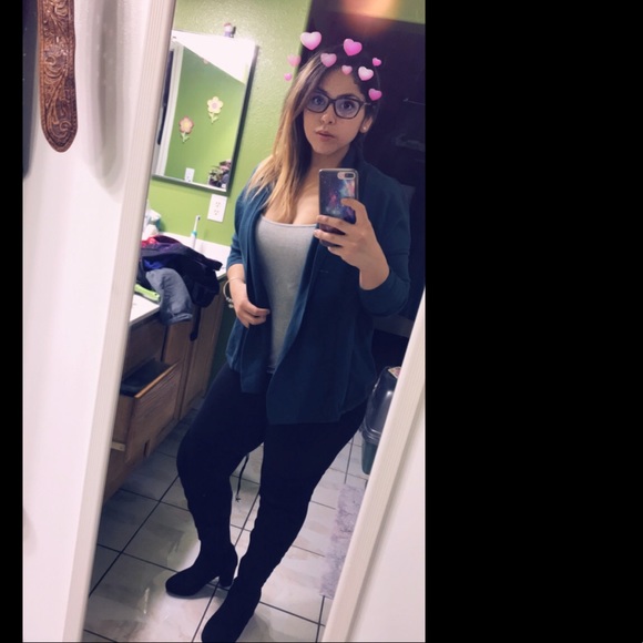 angie_8831