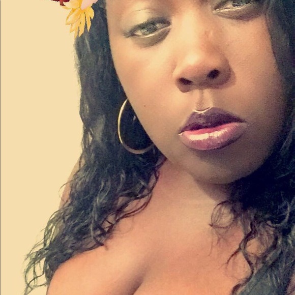 ebonyd27