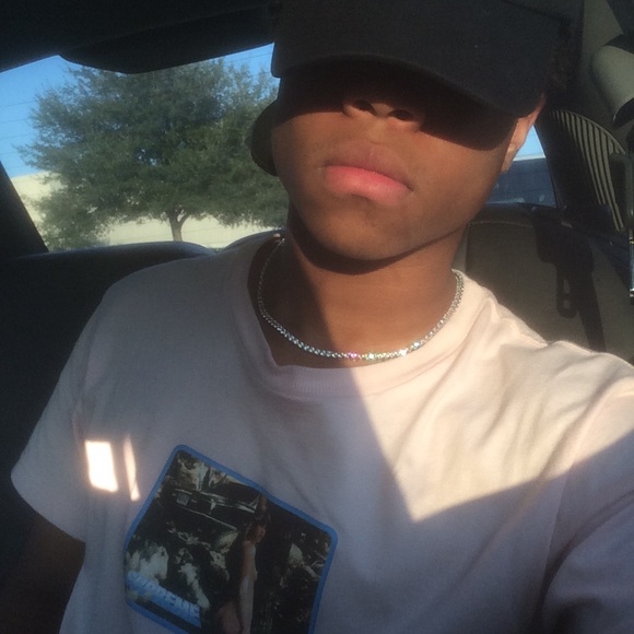 vlone_eriv