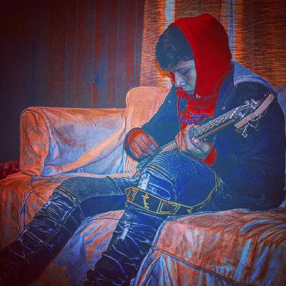 alex_isabeast